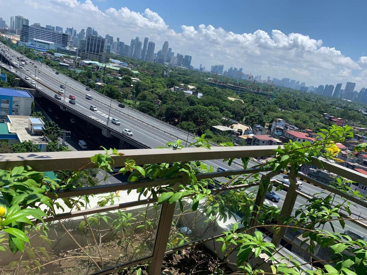 Ramiro Haven Staycation Manila Eksteriør bilde